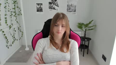 Karla online show from April 22, 12:18 pm