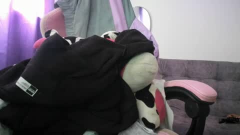 Snapshot of jennifer_bodyy0404 chatting on July 31, 10:20 pm jennifer_bodyy0404 online show from July 31, 10:20 pm