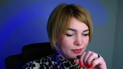 Jennifer online show from January 16, 6:50 am