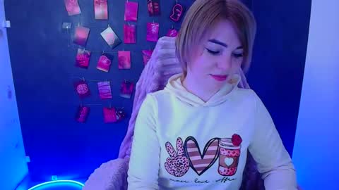 Jennifer online show from February 17, 12:56 pm