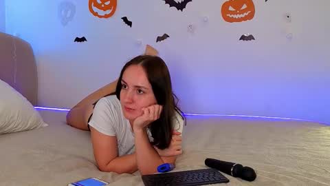 jennifer_greey online show from November 4, 7:18 am