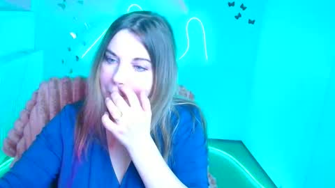 Jennifer online show from March 2, 7:15 am