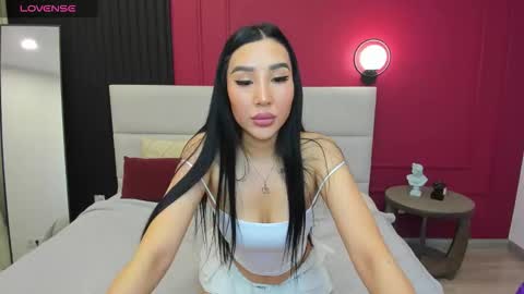 Jennifer online show from November 30, 1:53 am