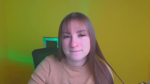 Jennifer online show from December 17, 9:28 am