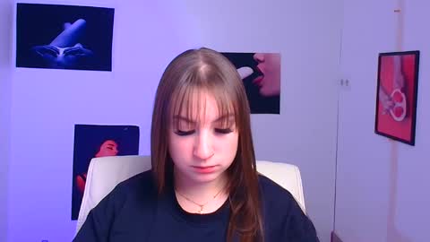 Jennifer online show from December 24, 6:33 am