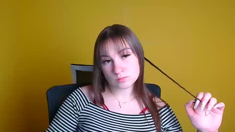 Jennifer online show from January 4, 10:27 am