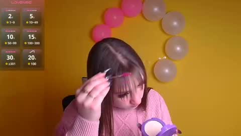 Jennifer online show from February 12, 6:51 am