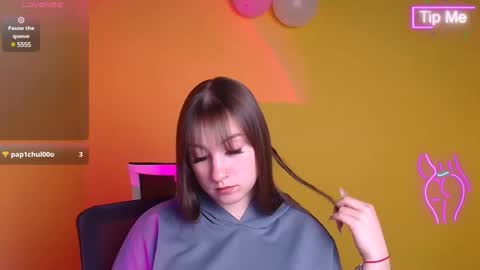 Jennifer online show from February 20, 9:55 am