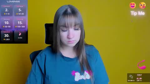 Jennifer online show from September 18, 5:42 am