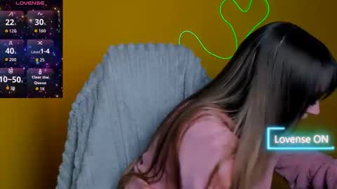 Jennifer online show from January 9, 12:19 pm