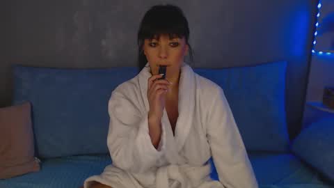 jenniferjay801880956088 online show from December 21, 9:01 am