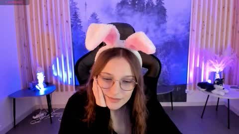 jenniferkiim online show from November 8, 2:06 pm