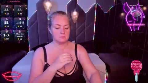 Jennifer online show from November 10, 2:54 am