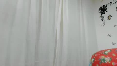 Snapshot of jenniferloveyou chatting on December 30, 1:14 pm jenniferloveyou online show from December 30, 1:14 pm