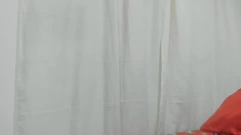 Snapshot of jenniferloveyou chatting on January 3, 8:11 pm jenniferloveyou online show from January 3, 8:11 pm