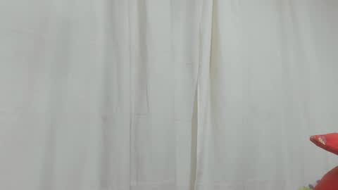 Snapshot of jenniferloveyou chatting on January 12, 10:22 pm jenniferloveyou online show from January 12, 10:22 pm