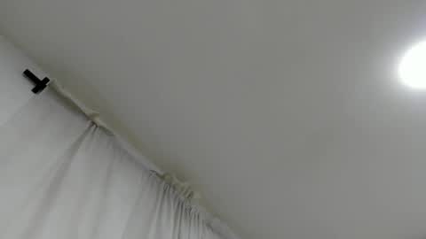 Snapshot of jenniferloveyou chatting on March 4, 8:05 pm jenniferloveyou online show from March 4, 8:05 pm