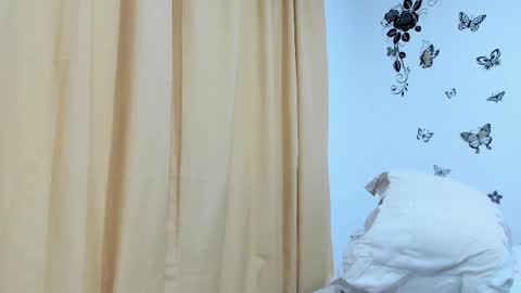 Snapshot of jenniferloveyou chatting on September 25, 10:24 pm jenniferloveyou online show from September 25, 10:24 pm