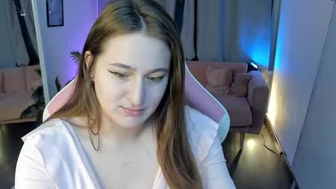 Snapshot of jenniferrbell chatting on December 4, 12:14 pm jenniferrbell online show from December 4, 12:14 pm