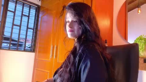 Jennifer vega  online show from April 22, 10:55 pm