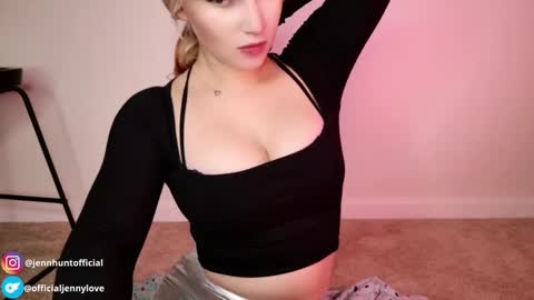 Snapshot of jenniferwhoreance chatting on January 6, 2:04 am Jenn Hunt FYI spit on tits price change not denoted in menu images see tipmenu online show from January 6, 2:04 am