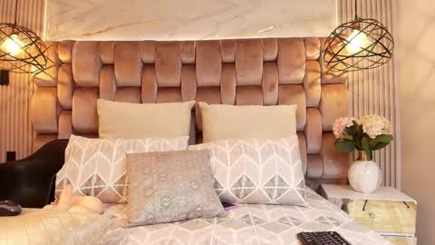 Jennsexy  online show from September 9, 6:29 pm