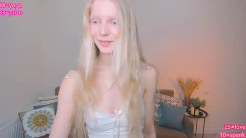 Jenny  online show from February 8, 4:04 pm