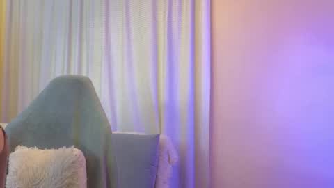 Snapshot of jenny_angelok chatting on September 30, 1:05 pm Next broadcast on December 05 subject to change  online show from September 30, 1:05 pm
