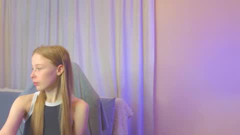 Snapshot of jenny_angelok chatting on October 14, 1:23 pm Next broadcast on December 05 subject to change  online show from October 14, 1:23 pm