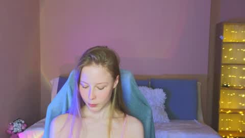 Snapshot of jenny_angelok chatting on May 14, 3:19 pm Next broadcast on December 05 subject to change online show from May 14, 3:19 pm