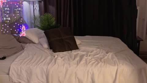 jenny_bunny_ online show from April 9, 6:19 am