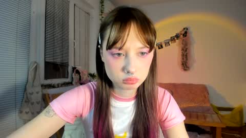 Jennifer Jenny Darling   online show from December 3, 9:12 pm