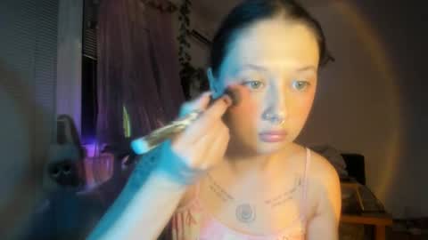 Jennifer Jenny Darling   online show from March 19, 8:02 pm