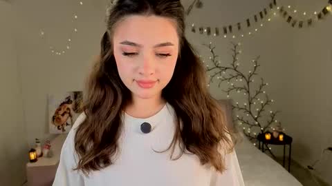 Snapshot of jenny_dellrose chatting on December 15, 6:45 pm jenny_dellrose online show from December 15, 6:45 pm