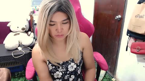 Jenny online show from December 10, 11:51 pm