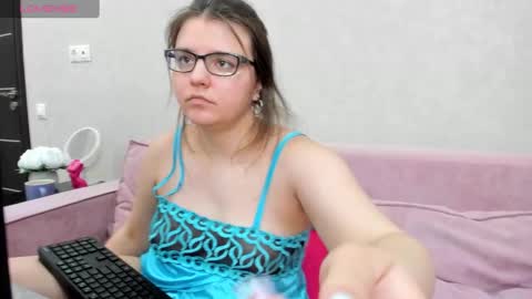 Jenny online show from February 25, 7:52 am