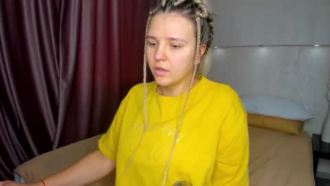 Jenny online show from October 23, 9:19 am