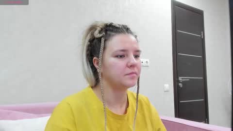 Jenny online show from October 27, 1:20 am