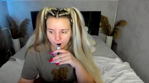 Jenny online show from February 20, 6:26 am