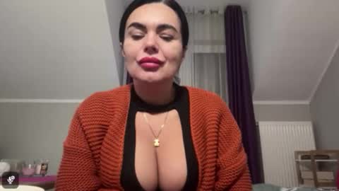 Jenny online show from November 25, 8:14 am