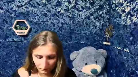 Snapshot of jenny_smille_ chatting on July 15, 9:14 am jenny_smille_ online show from July 15, 9:14 am