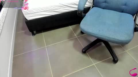 jenny_stark online show from February 19, 11:06 am