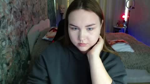 Snapshot of jennyattal chatting on November 6, 8:48 am Jenny online show from November 6, 8:48 am