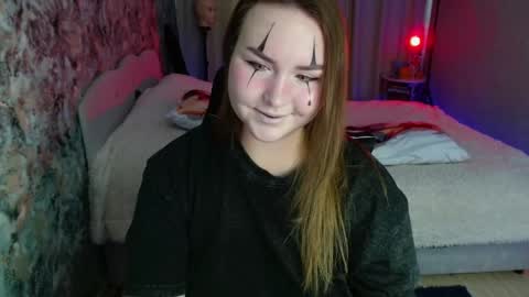 Snapshot of jennyattal chatting on December 2, 7:14 am Jenny online show from December 2, 7:14 am