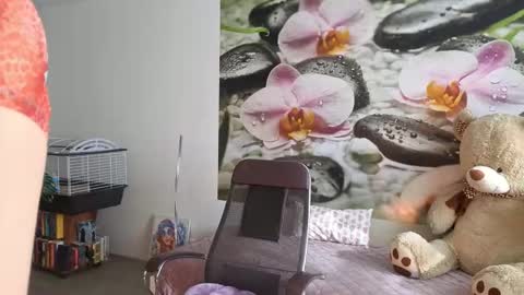 jennycutey online show from February 16, 4:42 am