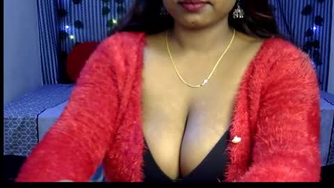 Snapshot of jennysinghaniya chatting on February 4, 9:52 pm jenny online show from February 4, 9:52 pm