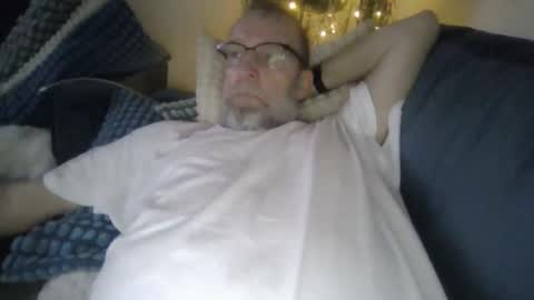 Snapshot of jens19651 chatting on December 1, 7:02 am jens19651 online show from December 1, 7:02 am