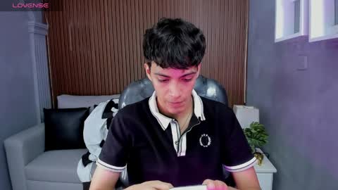  JEREMIAS  online show from May 20, 5:41 pm