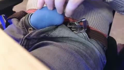 Snapshot of jeremie18cms chatting on February 13, 8:45 pm Machine Sperme online show from February 13, 8:45 pm