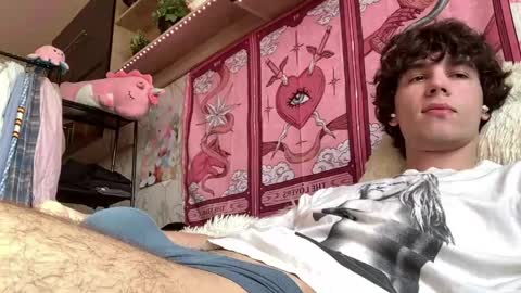 jeremy1scott online show from April 14, 4:40 am